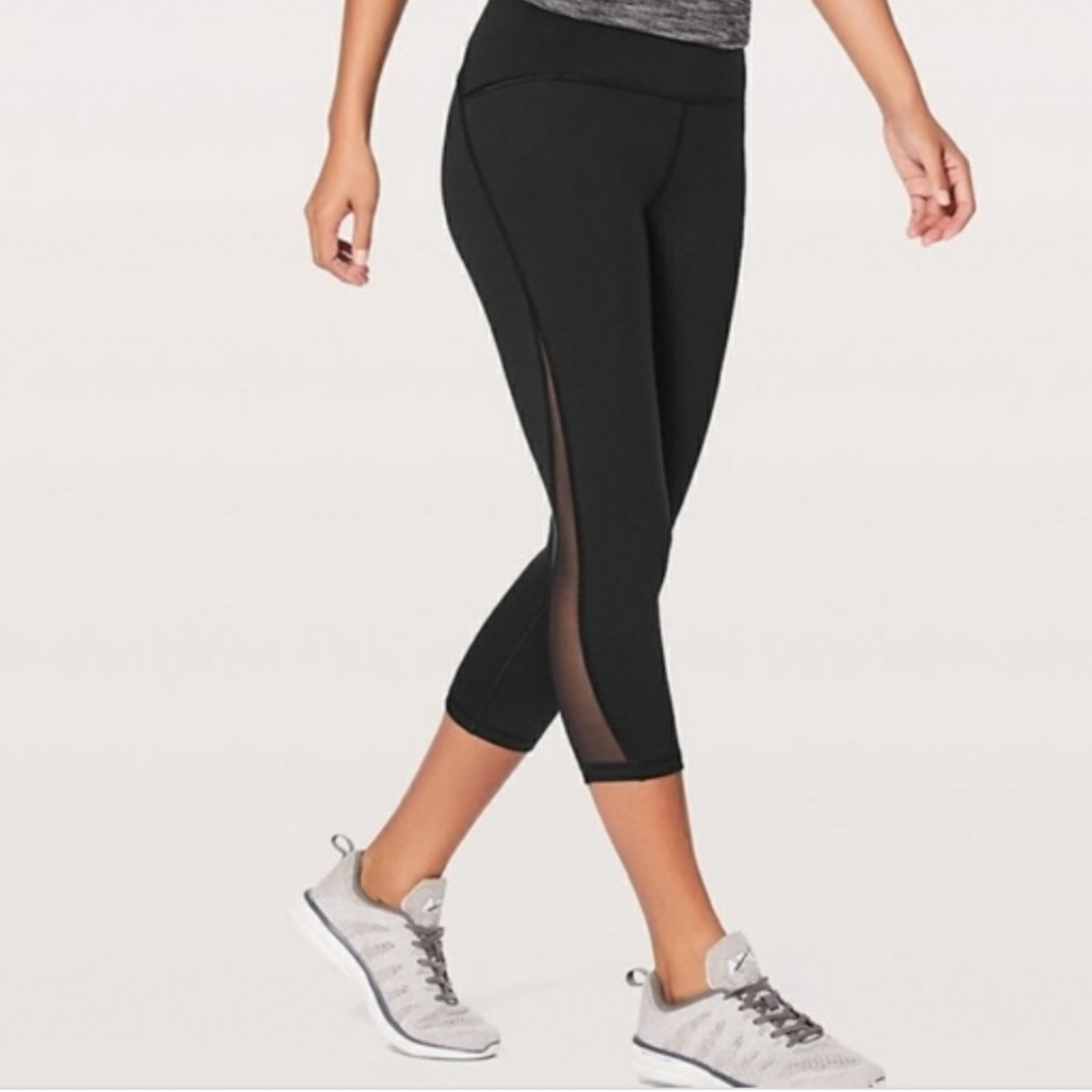 Lululemon cropped black legging